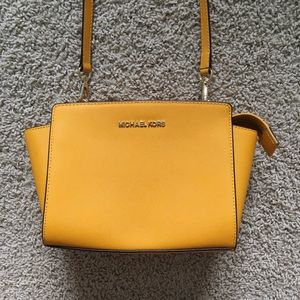 Michael Kors purse